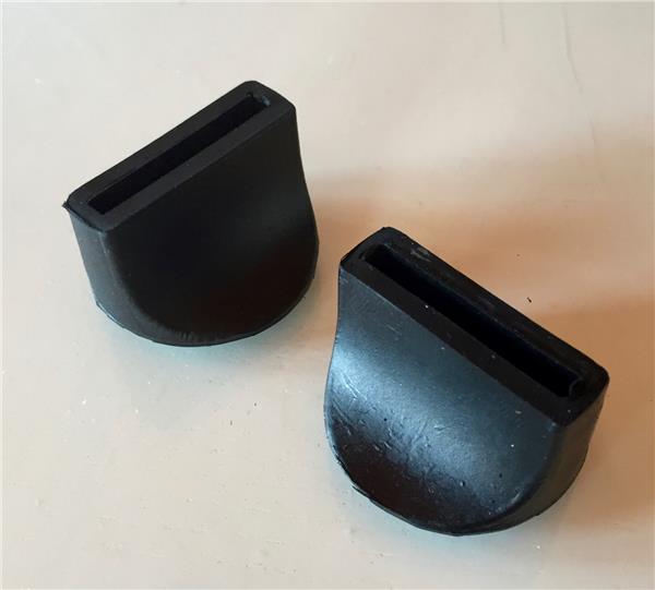 le corbusier chaise rubber feet set