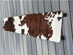 Le Corbusier pad fur Brown and White